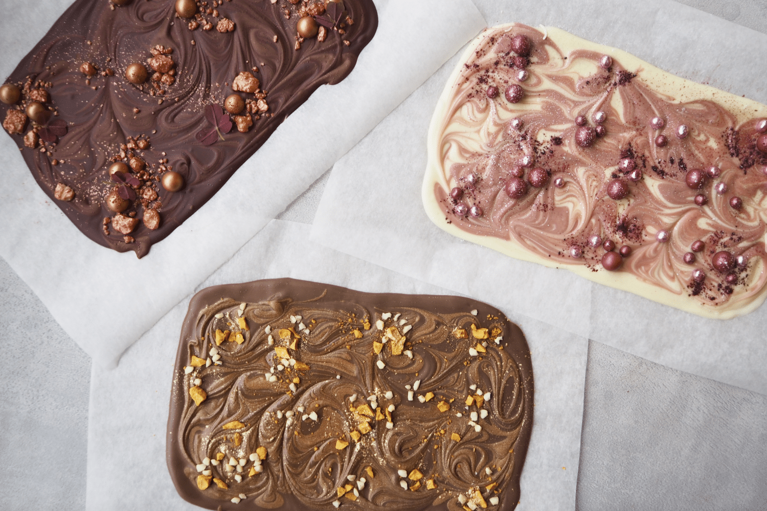 Chokoladebrud // tøm skuffer og skabe efter julen