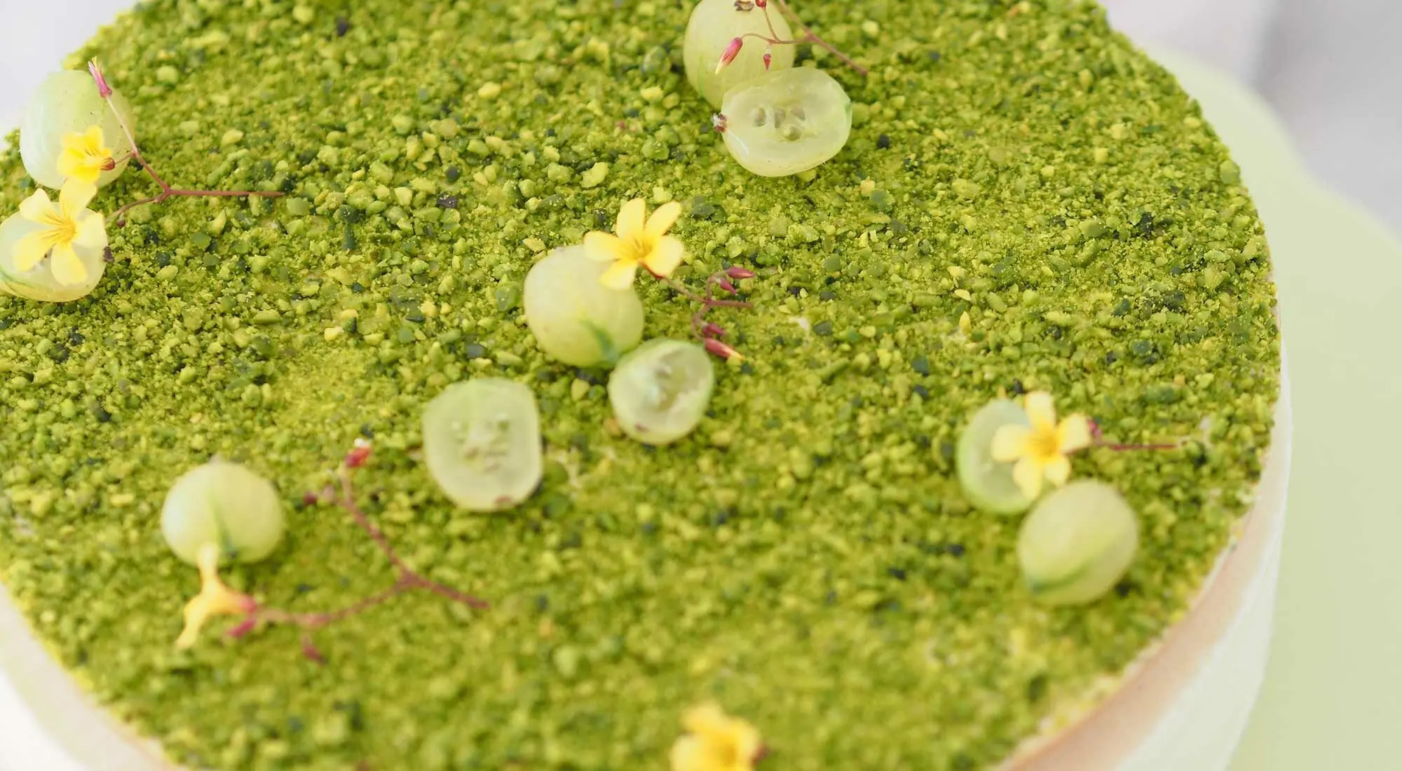 Stikkelsbærkage m. pistacie