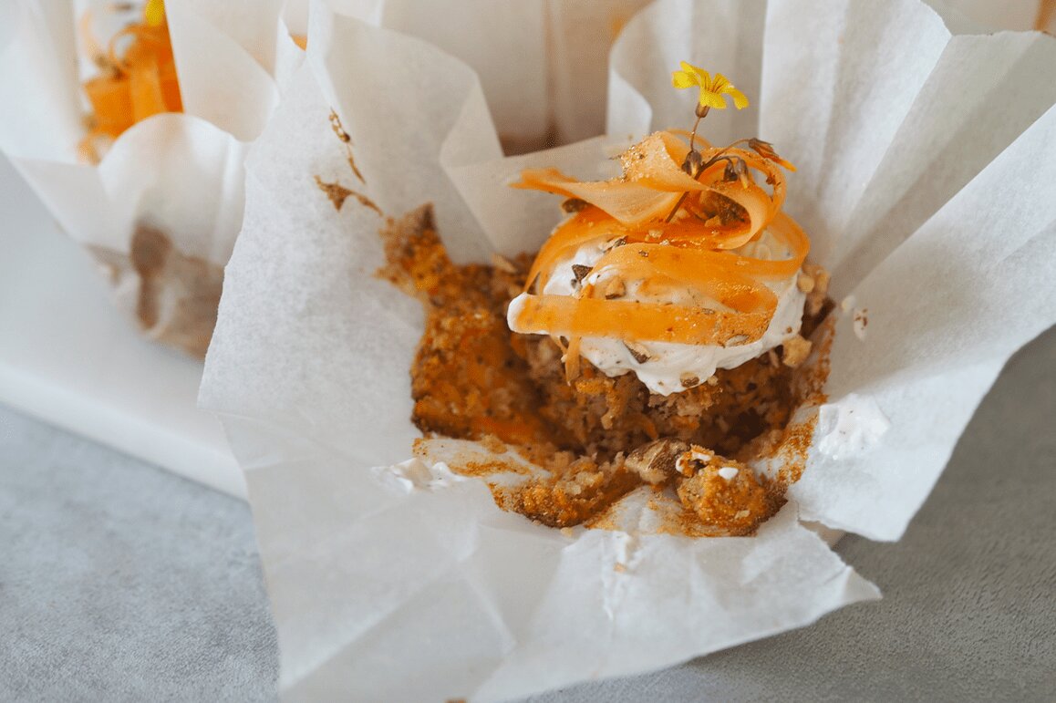 Gulerodsmuffins m. frosting