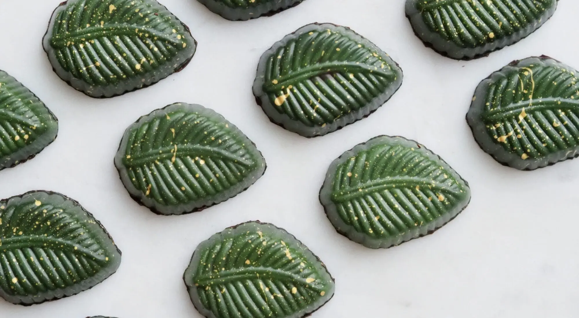 Fyldte chokolader med honning og rosmarin