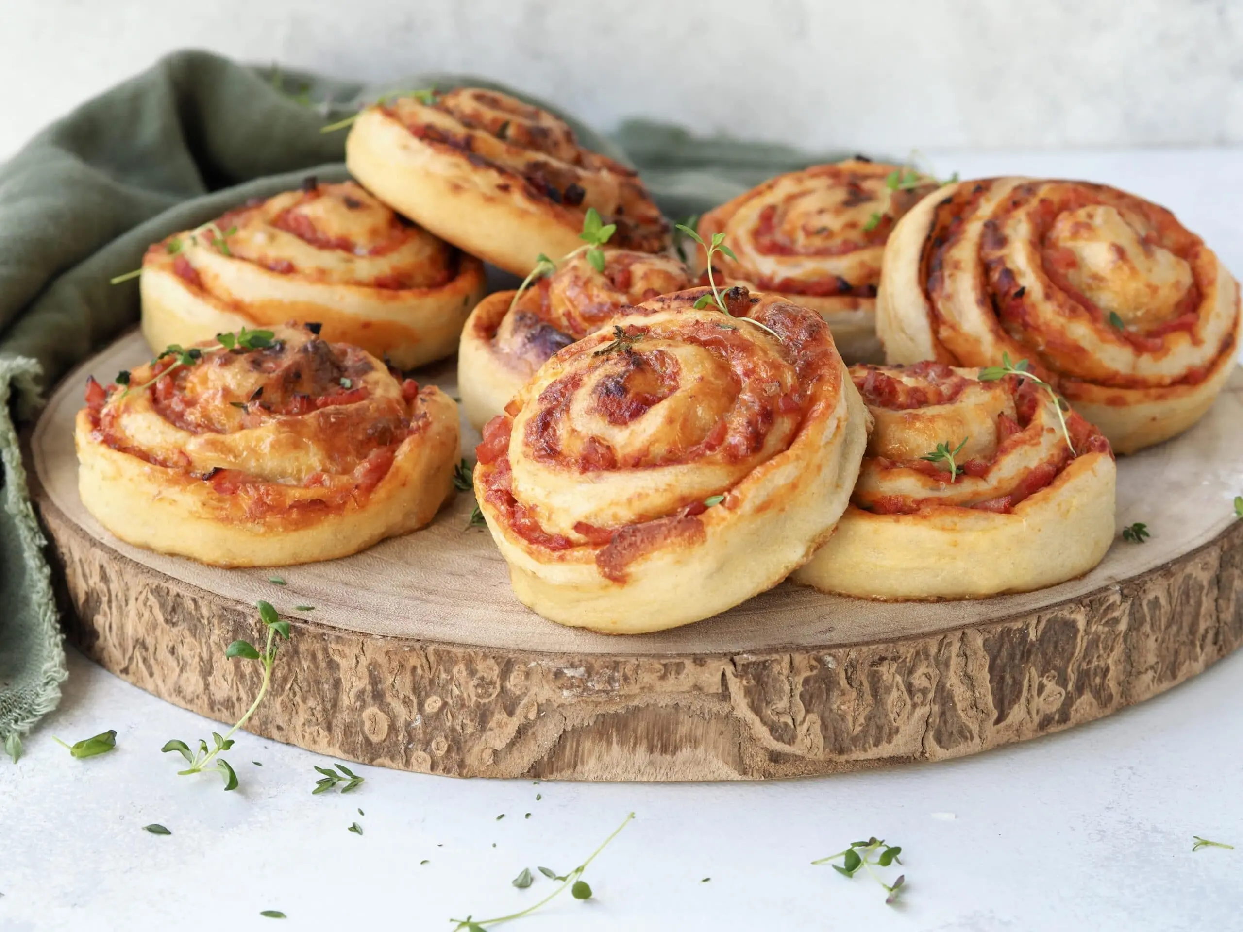 Hjemmebagte pizzasnegle