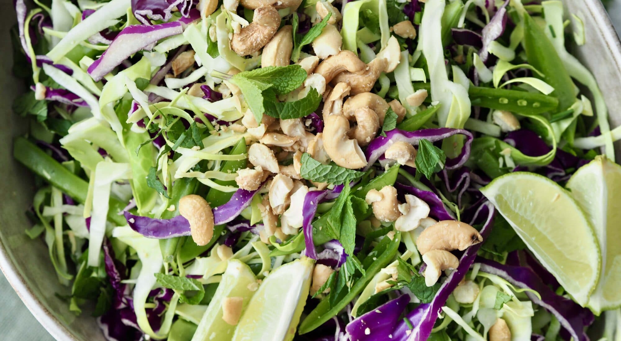 Frisk asiatisk myntesalat