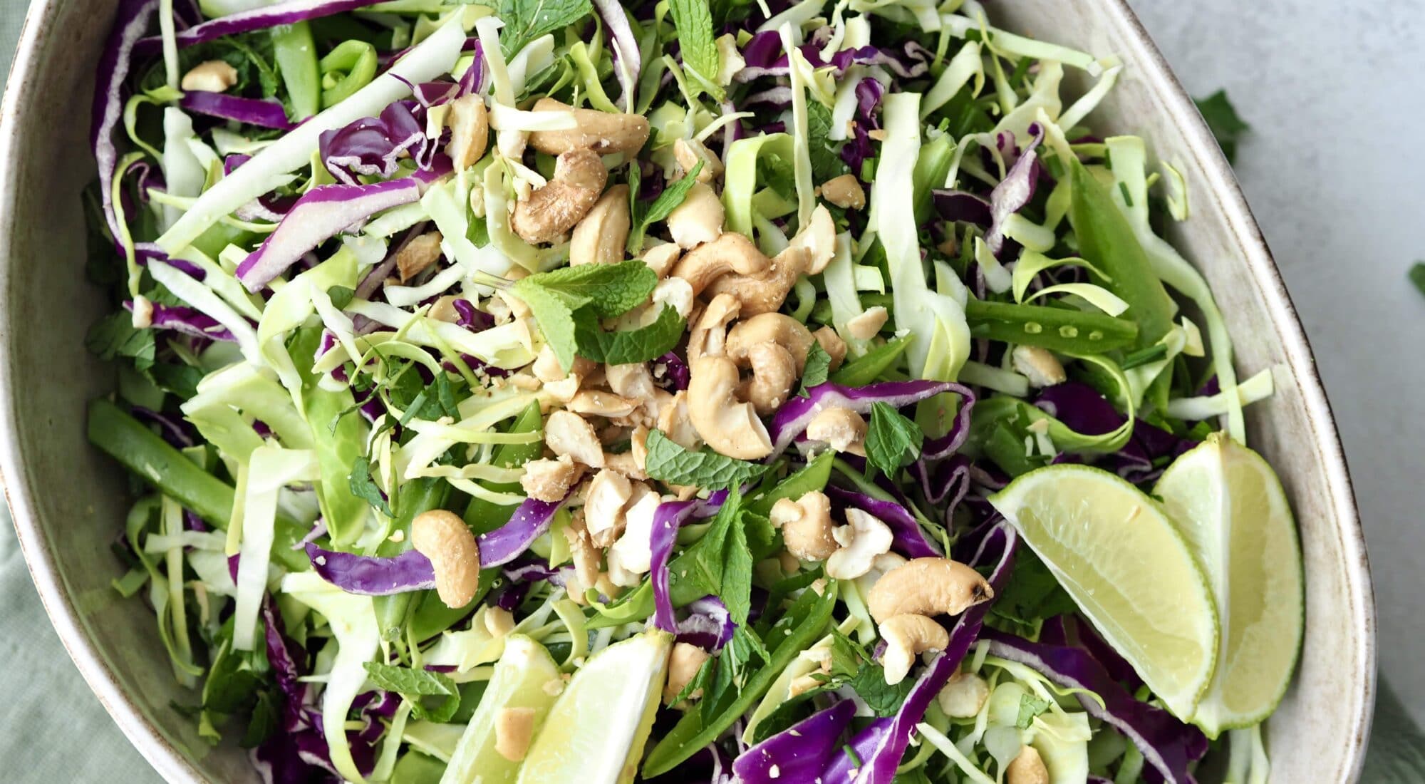 Frisk asiatisk myntesalat
