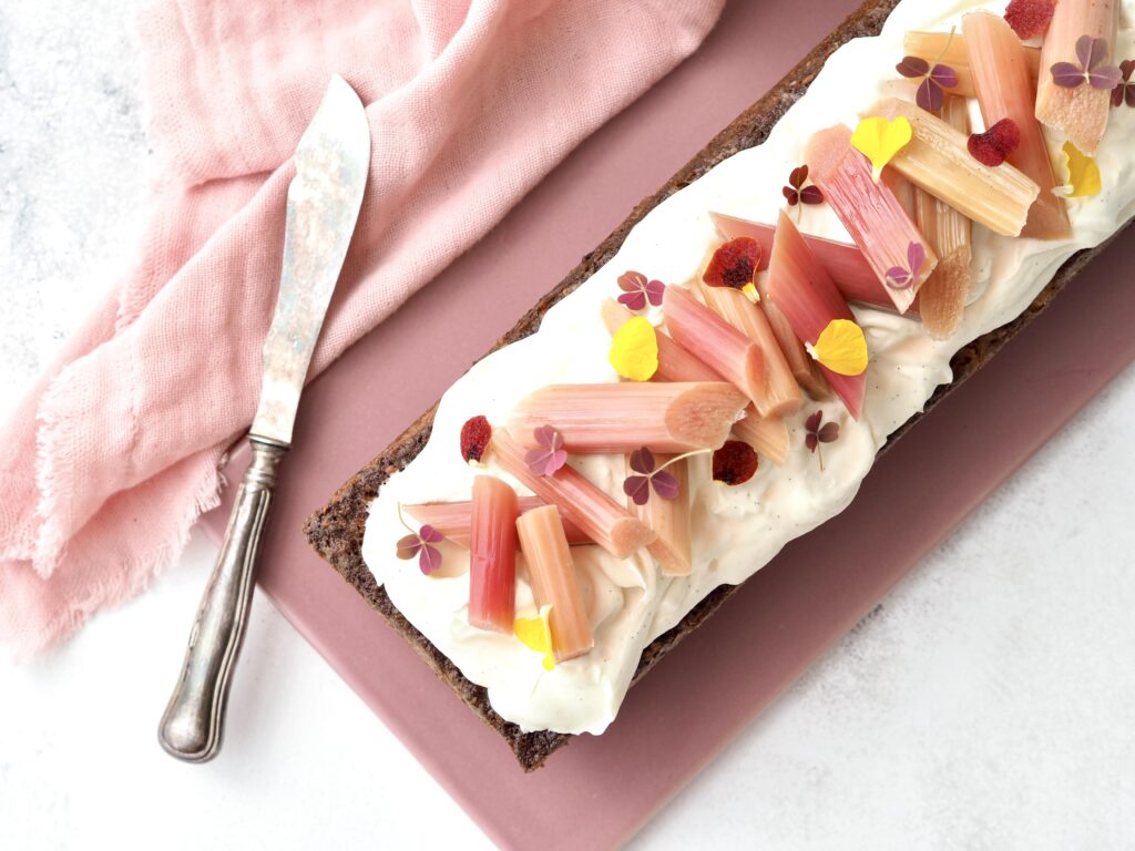 Rabarberdessertbrød2-min